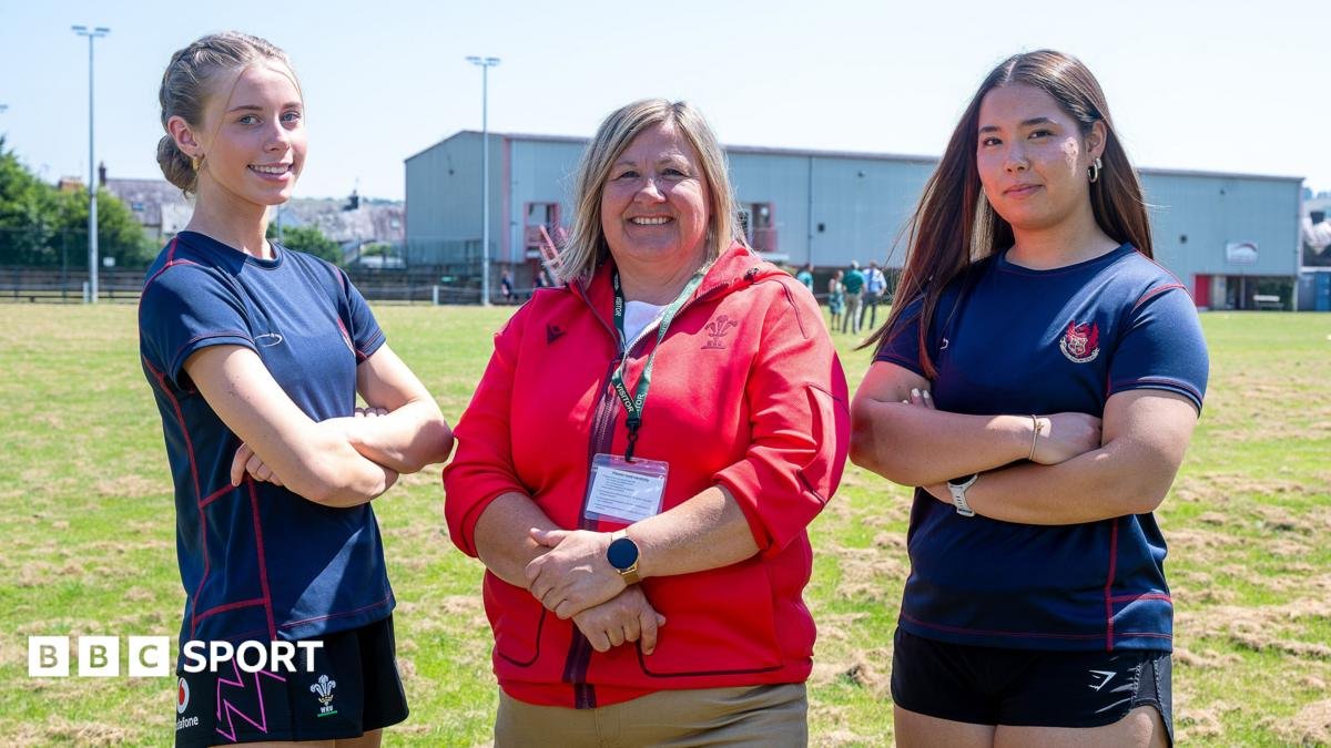 WRU call to cut region not due to women’s rugby, says exec Nadine Griffiths